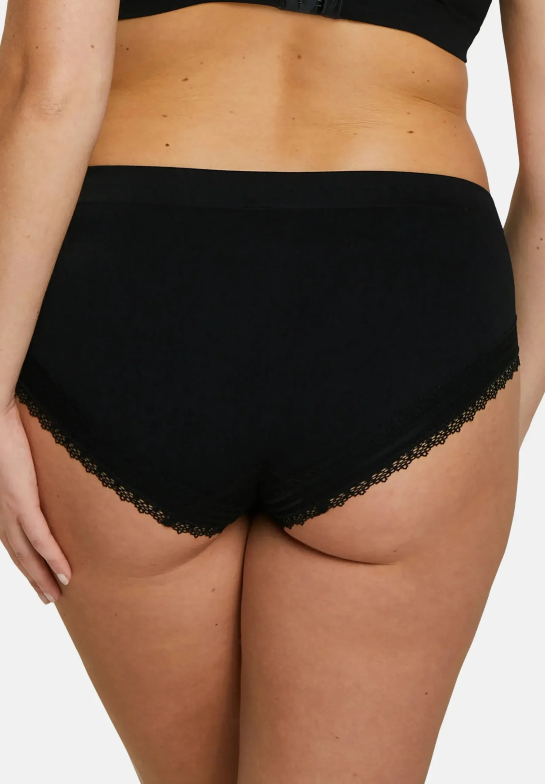 Briefs Agathe