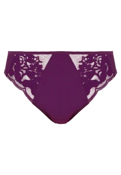 Briefs Romance