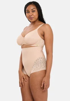 High waisted medium Briefs Perfect curves
