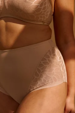 High waisted medium Briefs Perfect curves