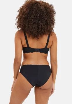 Lightly lined spacer bra Ariane
