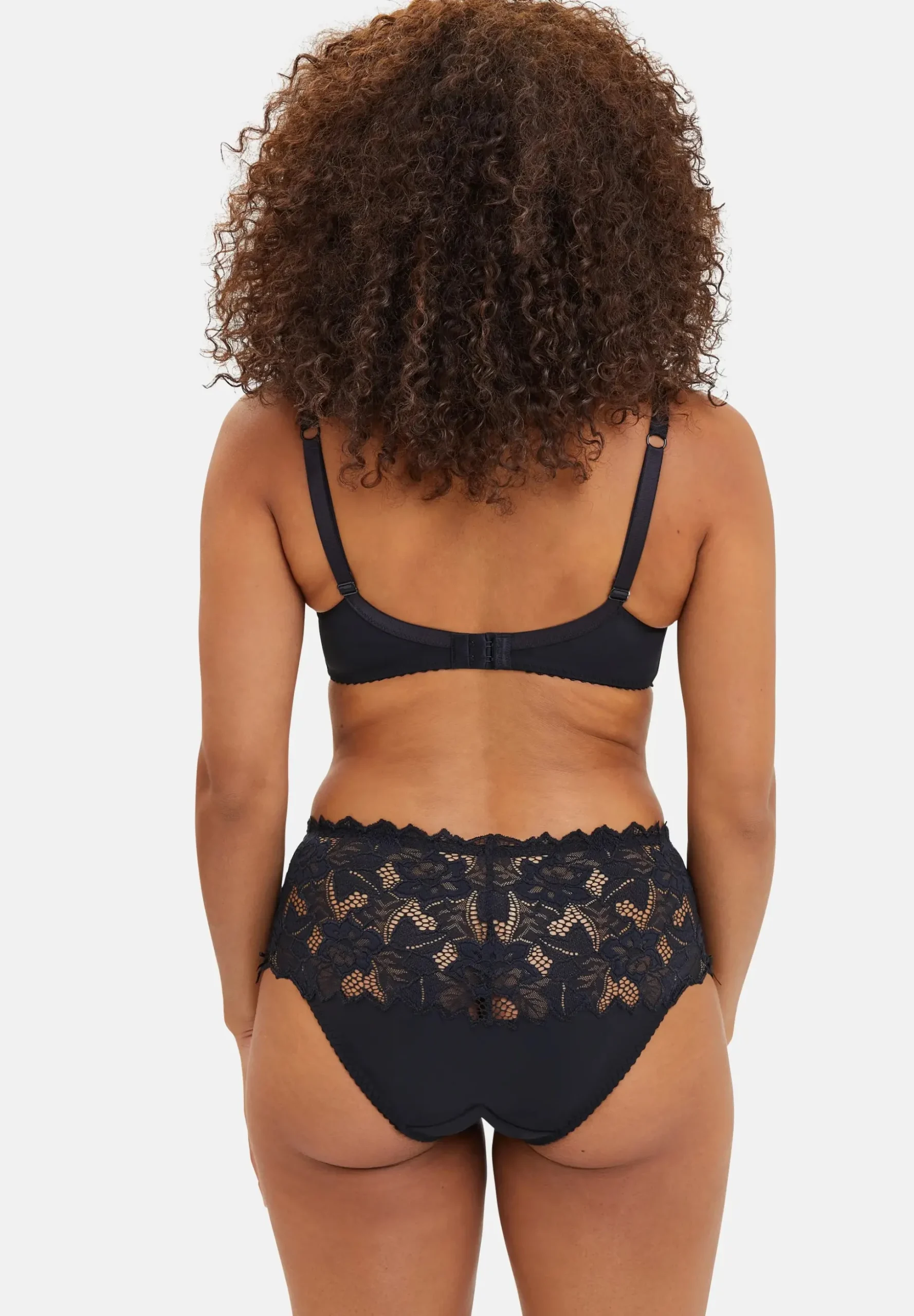 Medium Briefs Arum