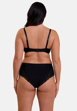Medium briefs Romance