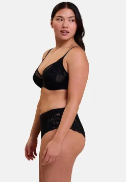 Medium briefs Romance