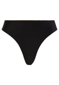 Tanga Unseen